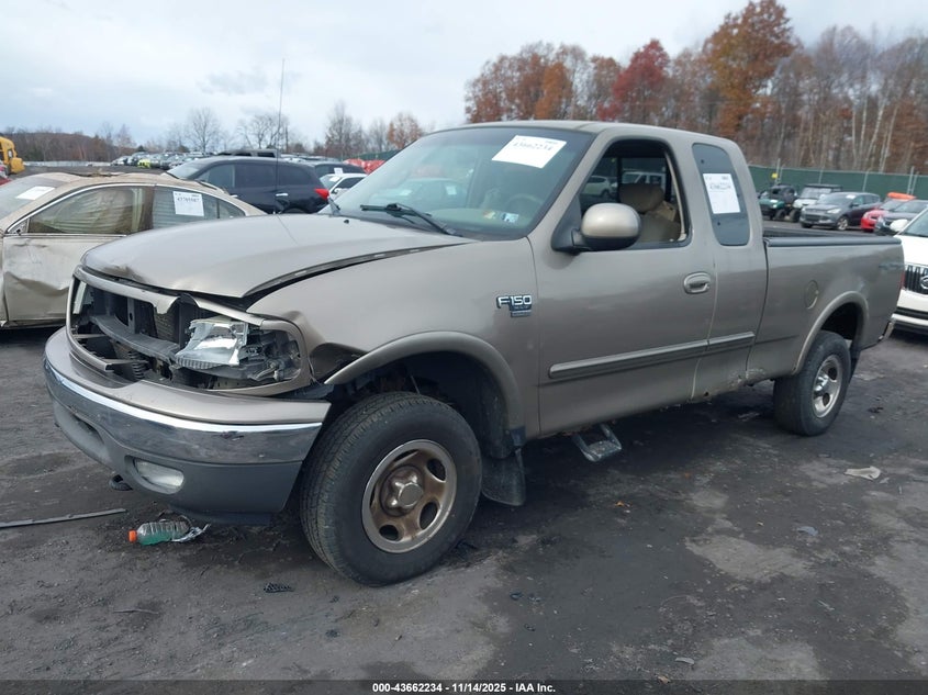 1FTRX18L92NA84459 2002 FORD F-150 photo no. 2