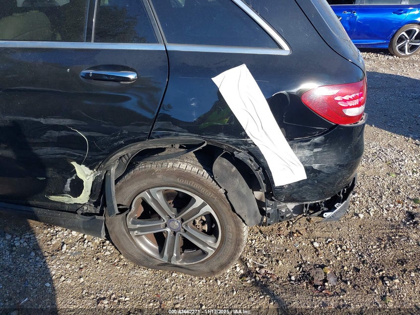 2016 Mercedes-Benz Glc 300 4Matic VIN: WDC0G4KBXGF071094 Lot: 43662271