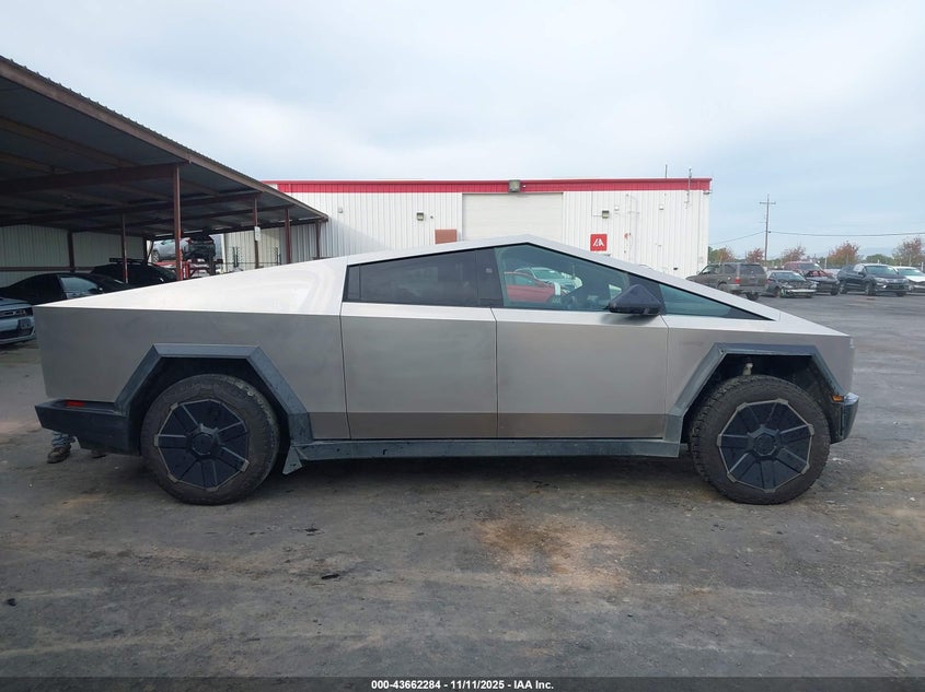 2024 Tesla Cybertruck Cyberbeast VIN: 7G2CEHEE1RA038637 Lot: 43662284