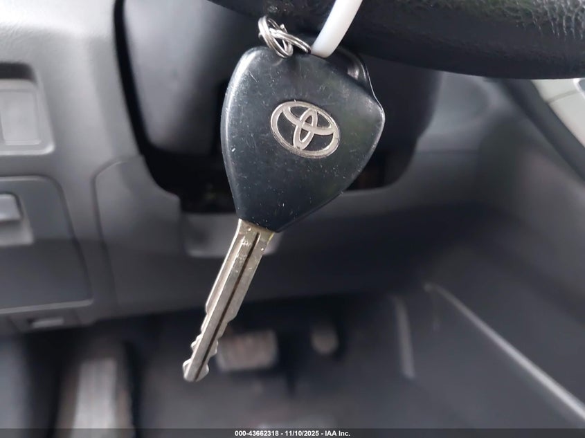 2009 Toyota Matrix S VIN: 2T1KE40E69C010127 Lot: 43662318