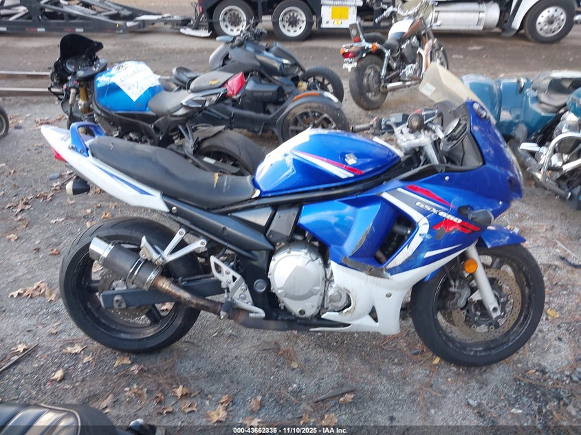 2008 Suzuki Gsx650 F VIN: JS1GP74A382100562 Lot: 43662336