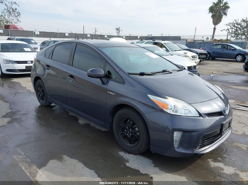 TOYOTA PRIUS THREE