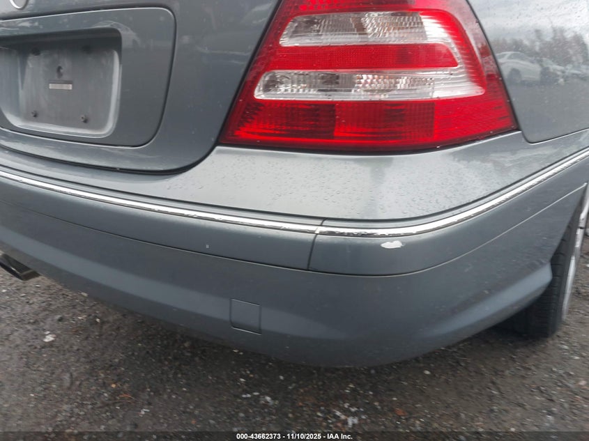 2005 Mercedes-Benz C 230 Kompressor Sport VIN: WDBRF40J25F567061 Lot: 43662373