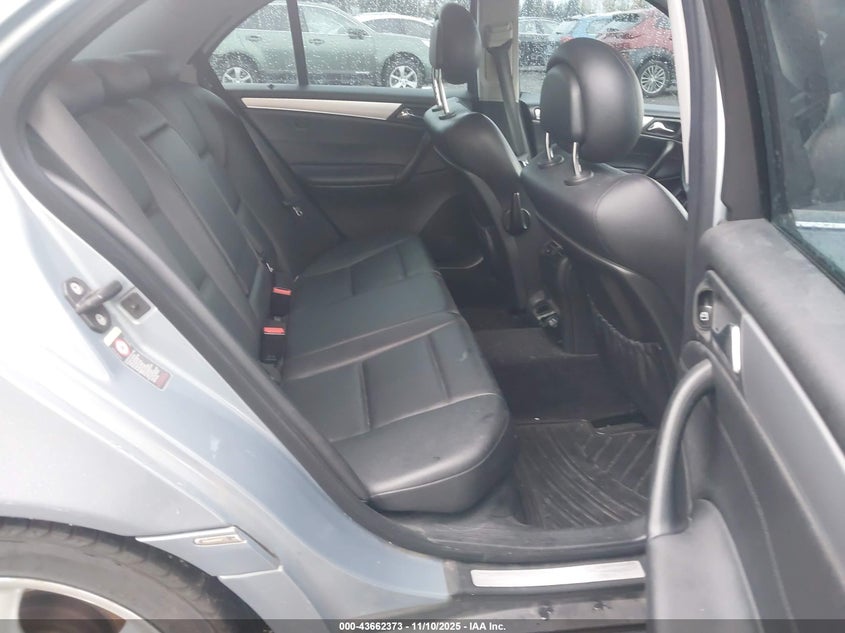 2005 Mercedes-Benz C 230 Kompressor Sport VIN: WDBRF40J25F567061 Lot: 43662373