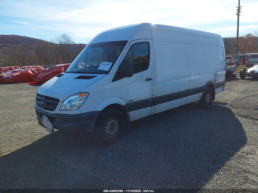 WD3PE8CB8C5695776 2012 MERCEDES-BENZ SPRINTER photo no. 2