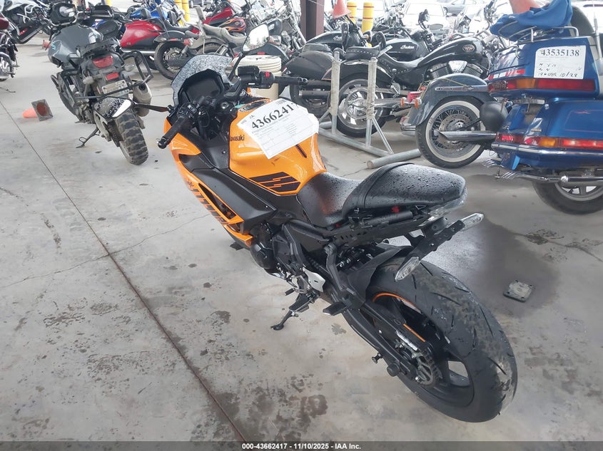 ML5EXEP17SDAF2226 2025 KAWASAKI NINJA photo no. 3