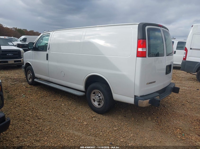 1GCWGAFG2L1202854 2020 CHEVROLET EXPRESS photo no. 3