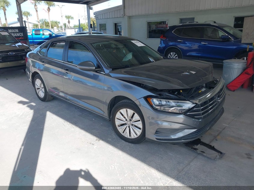 VOLKSWAGEN JETTA 1.4T R-LINE/1.4T S/1.4T SE