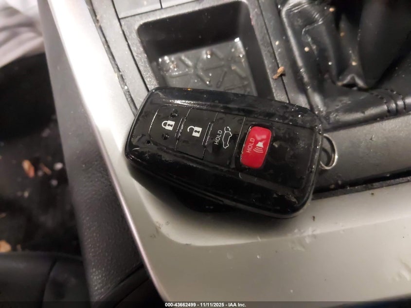 2019 TOYOTA RAV4 LIMITED - 2T3Y1RFV4KW025084