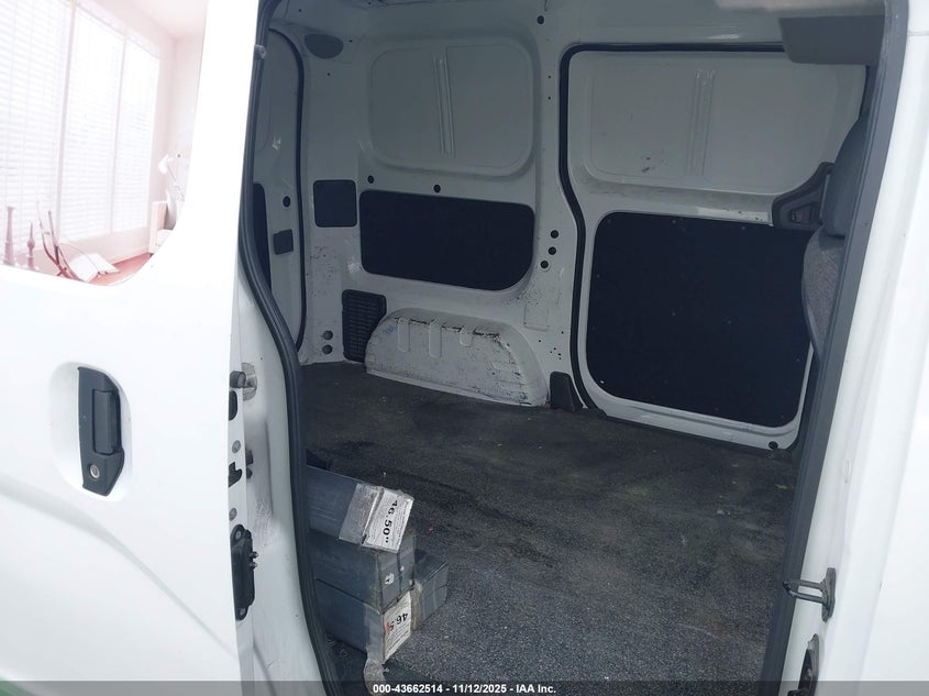 2015 Nissan Nv200 Sv VIN: 3N6CM0KN2FK730839 Lot: 43662514