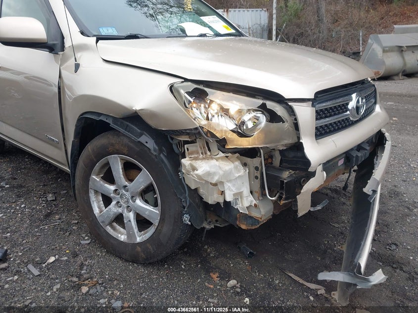 2008 Toyota Rav4 Limited VIN: JTMBD31V885212586 Lot: 43662561