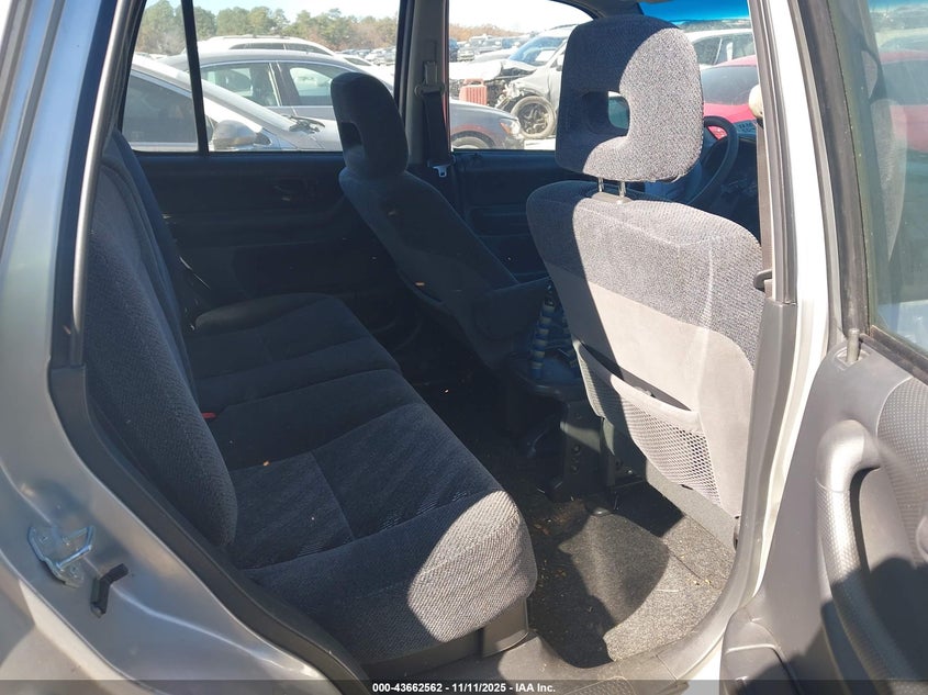 2000 Honda Cr-V Lx VIN: JHLRD284XYC016203 Lot: 43662562