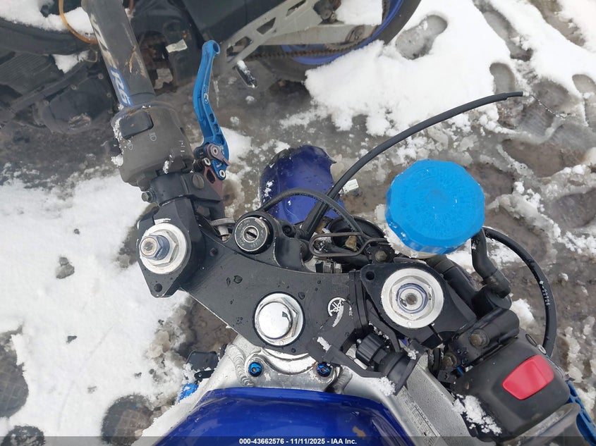 1999 Yamaha Yzfr6 L VIN: JYARJ04E4XA004854 Lot: 43662576