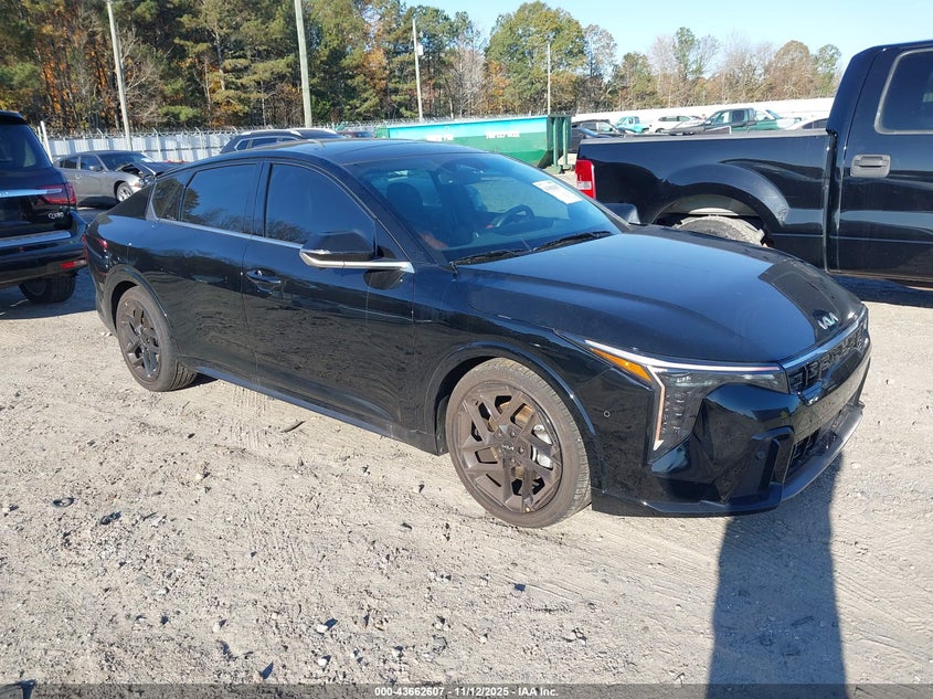 KIA K4 GT-LINE TURBO