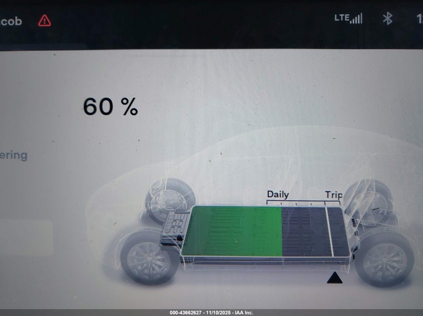 2016 Tesla Model X 60D/70D/75D/90D/P100D VIN: 5YJXCBE29GF013160 Lot: 43662627