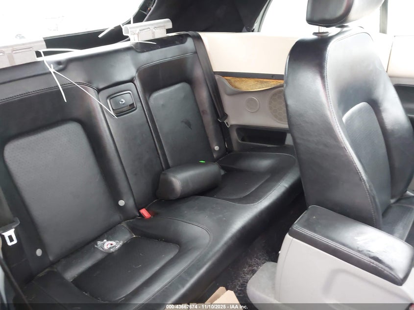 2004 Volkswagen New Beetle Gls 1.8T VIN: 3VWCD21Y34M308748 Lot: 43662674