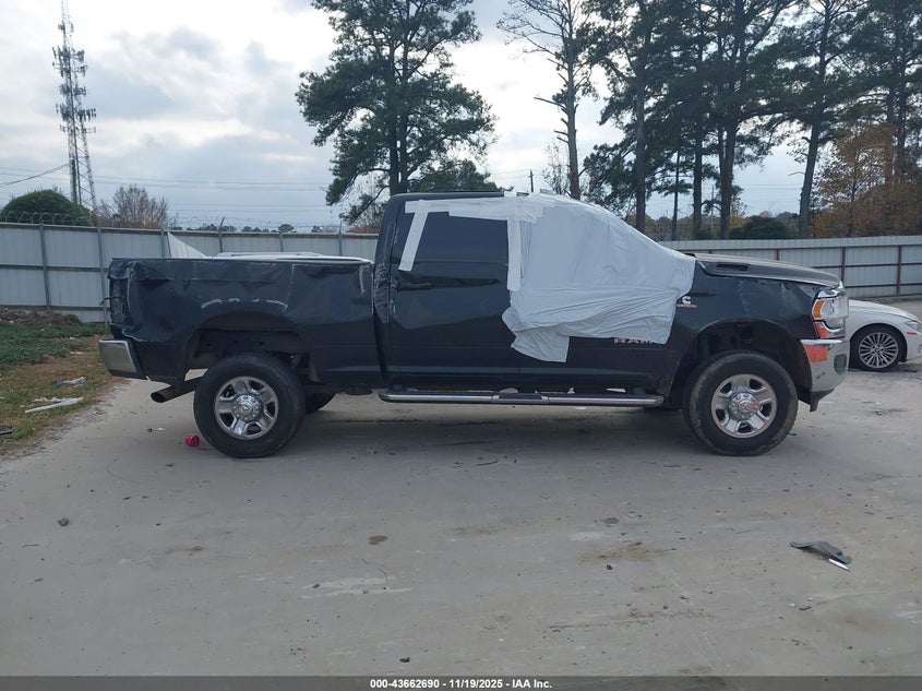 2022 Ram 2500 Big Horn 4X4 6'4 Box VIN: 3C6UR5DL1NG365418 Lot: 43662690