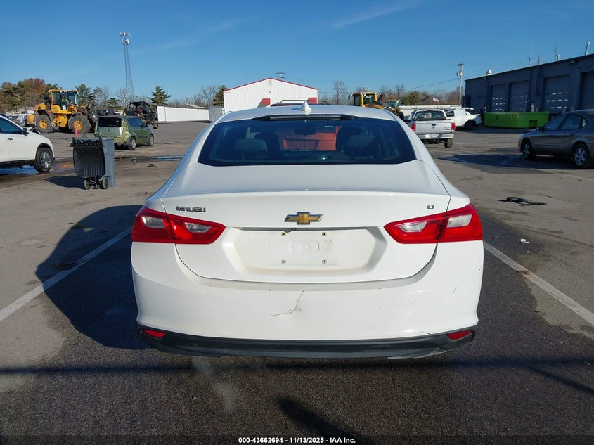 2018 CHEVROLET MALIBU LT 1G1ZD5ST2JF158069