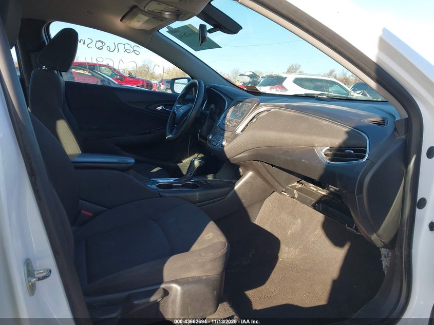 2018 CHEVROLET MALIBU LT 1G1ZD5ST2JF158069