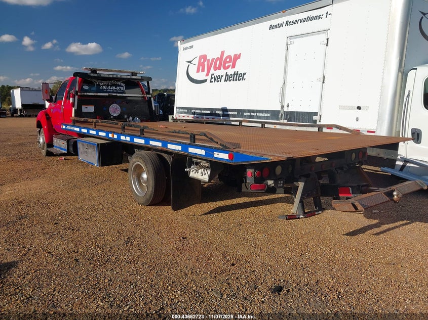 3FRWX65FX8V698256 2008 FORD F650-F750 photo no. 3