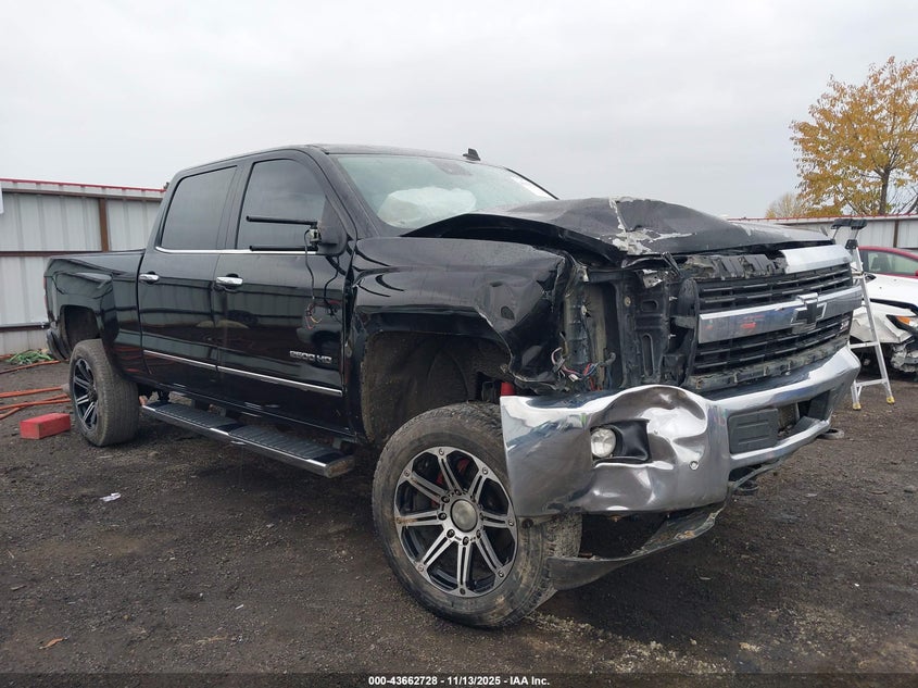 CHEVROLET SILVERADO 2500 LTZ