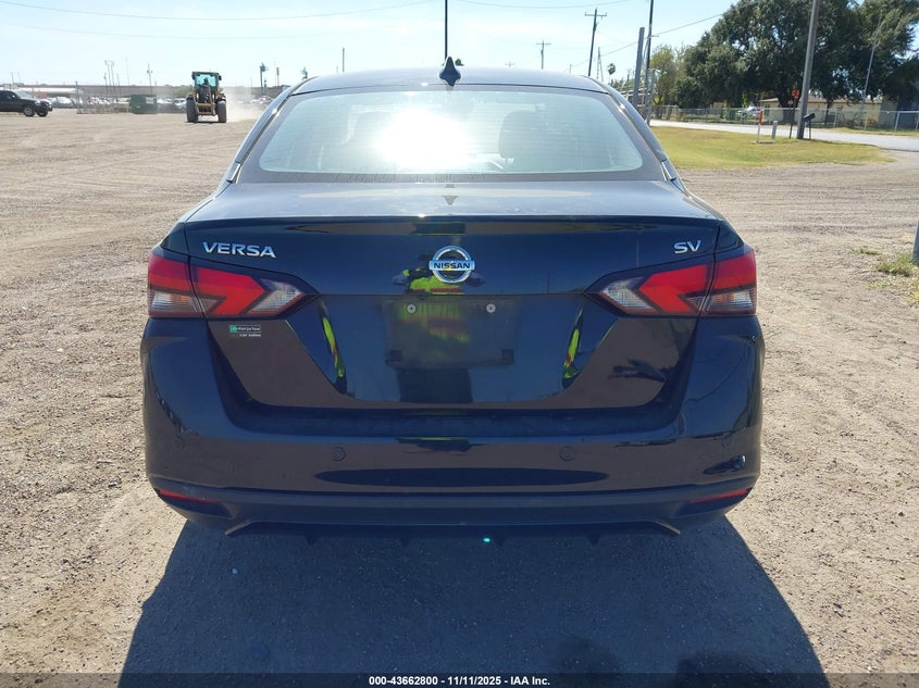 2022 Nissan Versa 1.6 Sv Xtronic Cvt VIN: 3N1CN8EV1NL861329 Lot: 43662800