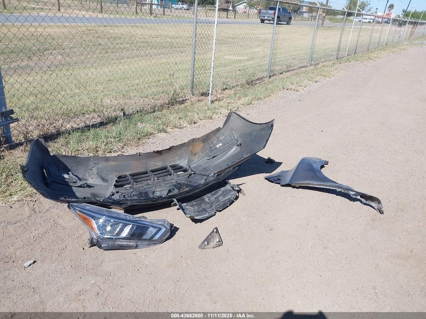 2022 Nissan Versa 1.6 Sv Xtronic Cvt VIN: 3N1CN8EV1NL861329 Lot: 43662800