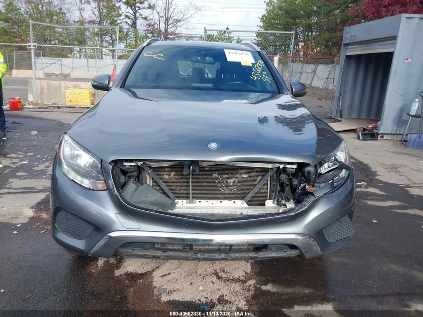 2017 MERCEDES-BENZ GLC 300 4MATIC WDC0G4KB6HF132829