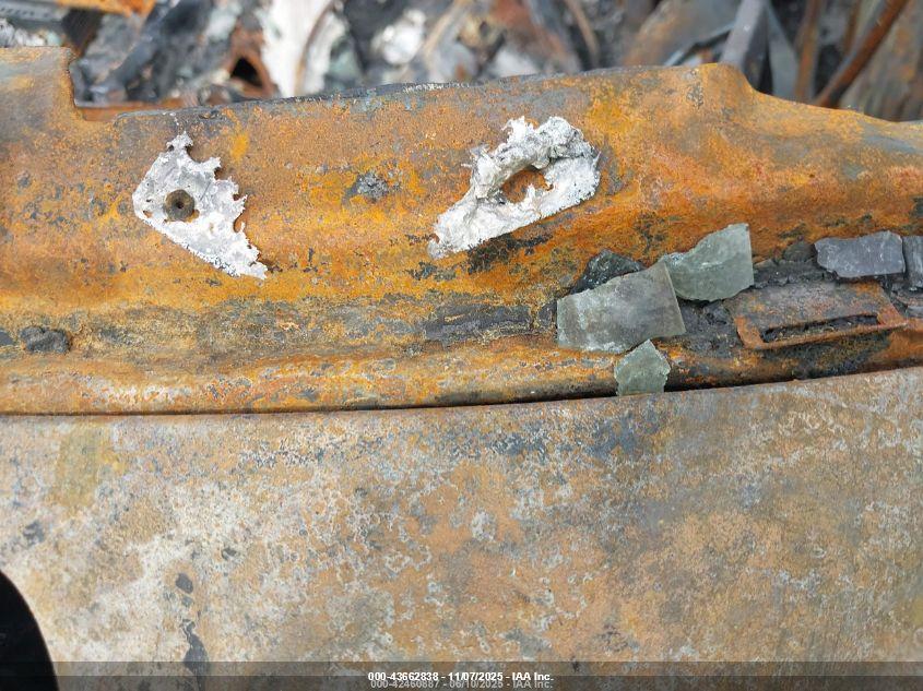 1990 Ford Bronco U100 VIN: 1FMEU15H8LLA97462 Lot: 43662838