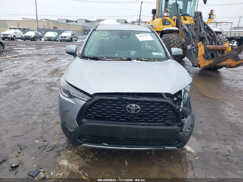 2023 Toyota Corolla Cross Le VIN: 7MUCAABG7PV046075 Lot: 43662842