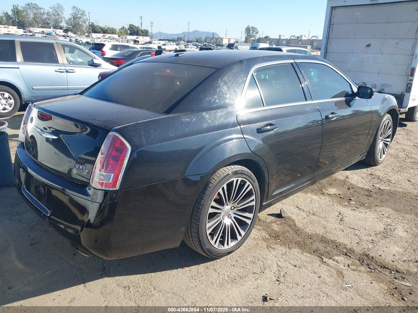 2C3CCABG4CH140724 2012 CHRYSLER 300 photo no. 4