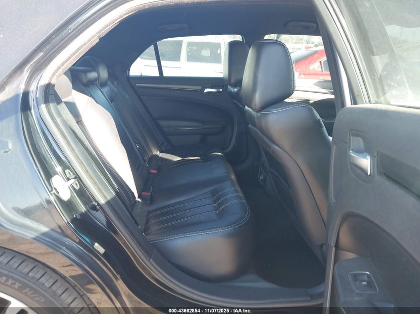 2C3CCABG4CH140724 2012 CHRYSLER 300 photo no. 8