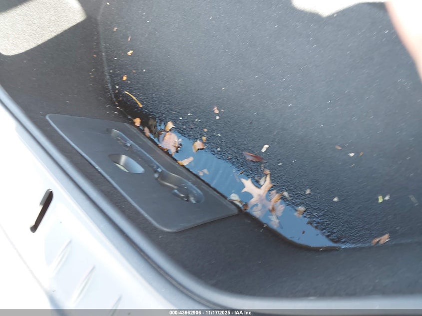 2021 Tesla Model S Long Range Dual Motor All-Wheel Drive VIN: 5YJSA1E5XMF440010 Lot: 43662906