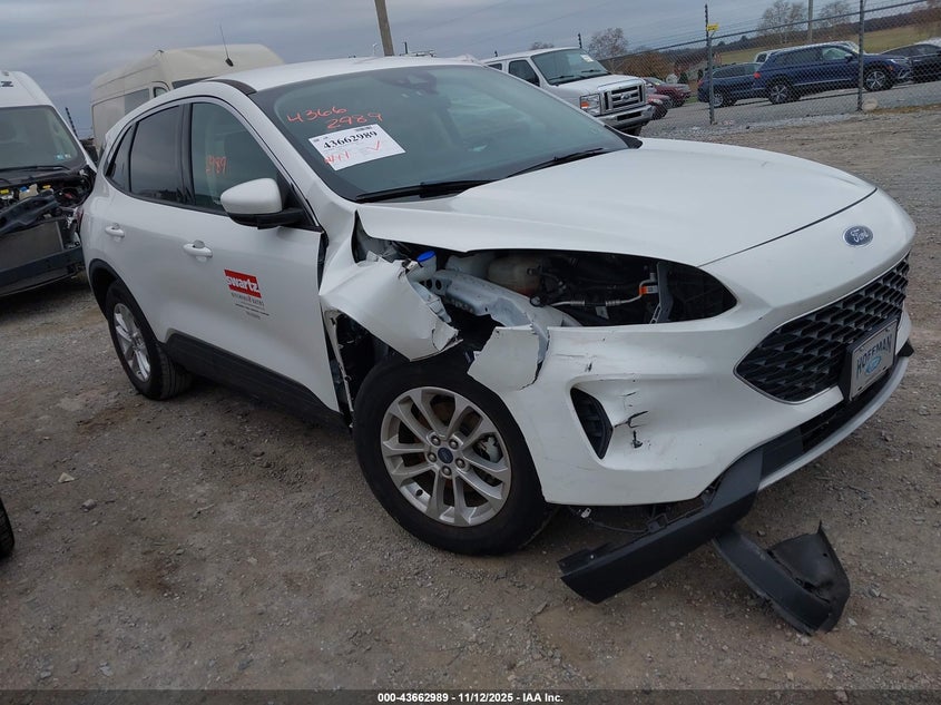 2020 FORD ESCAPE SE - 1FMCU9G66LUA82843
