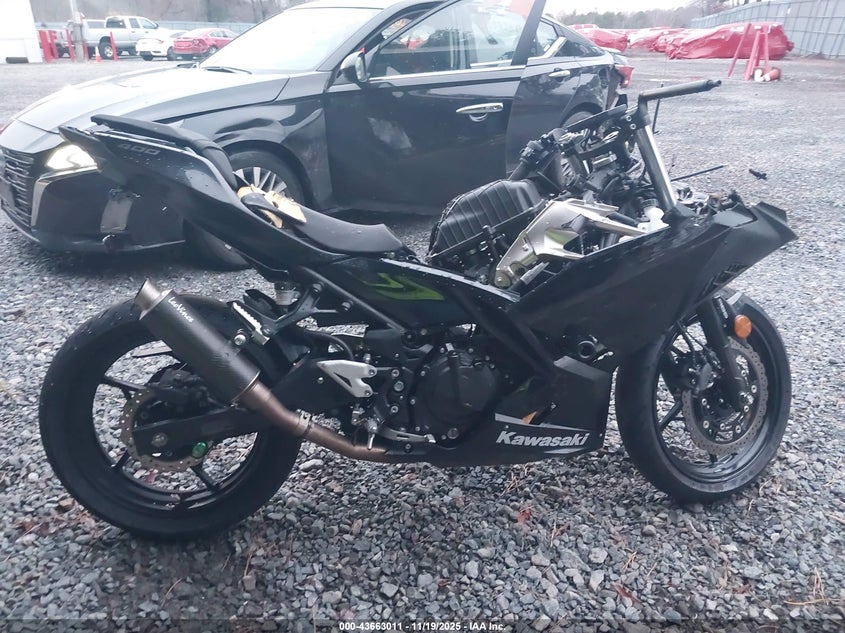 2019 Kawasaki Ex400 VIN: JKAEXKG18KDA30108 Lot: 43663011