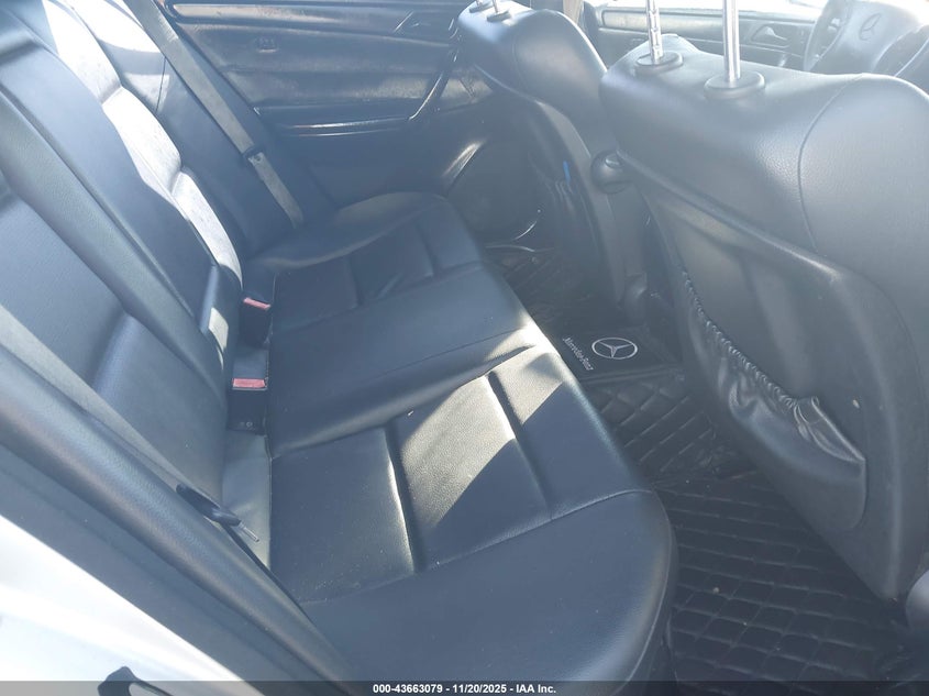 2005 Mercedes-Benz C 320 Luxury/Sport VIN: WDBRF64J05F569865 Lot: 43663079