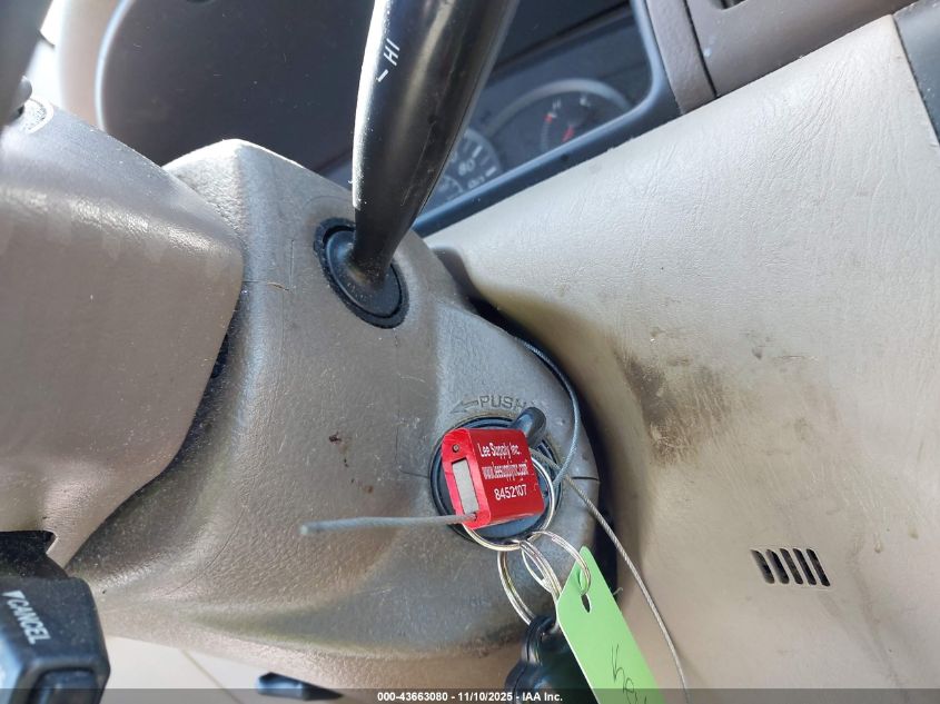 2008 Toyota Corolla Ce VIN: 1NXBR32E78Z046742 Lot: 43663080