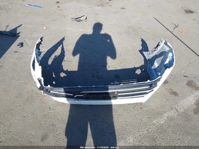 2018 TOYOTA HIGHLANDER XLE 5TDJZRFH3JS531459