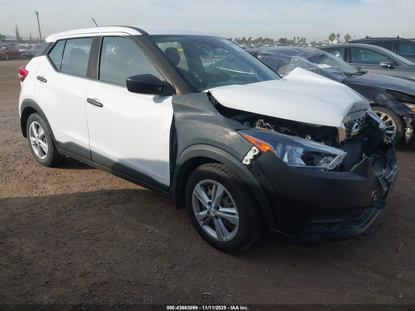 NISSAN KICKS S XTRONIC CVT