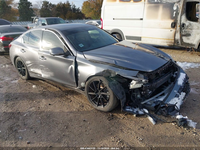 INFINITI Q50 3.0T LUXE