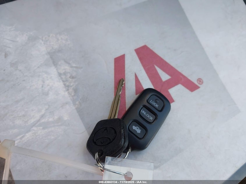 2001 Toyota Avalon Xl VIN: 4T1BF28B91U138666 Lot: 43663134