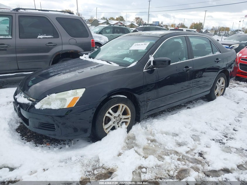 1HGCM56887A187943 2007 HONDA ACCORD photo no. 2