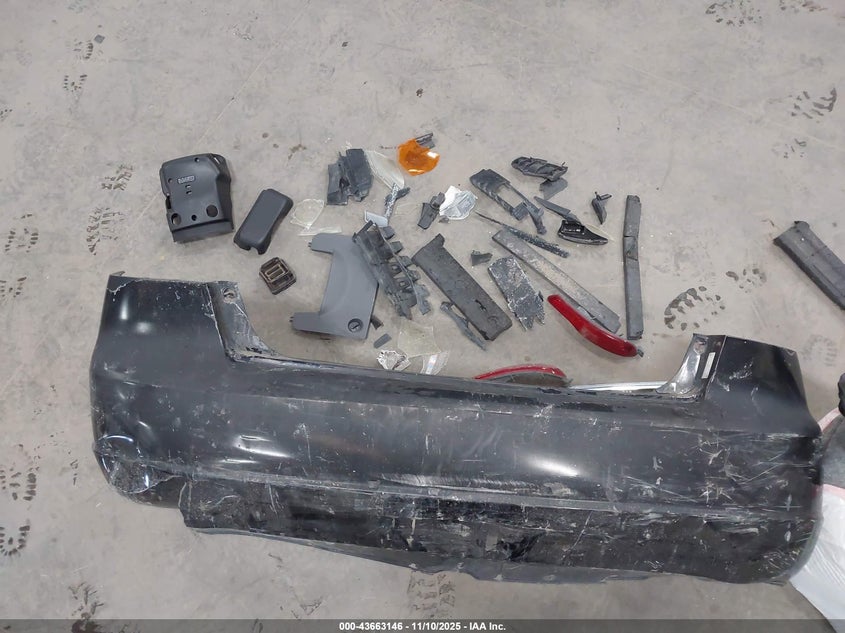 2003 Honda Civic Lx VIN: 2HGES16543H551624 Lot: 43663146