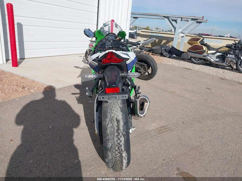 2024 KAWASAKI ZX1002 L JKBZXVL16RA014101