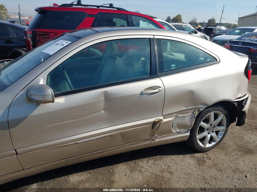 2003 Mercedes-Benz C 230 Kompressor Sport VIN: WDBRN40J33A436234 Lot: 43663196