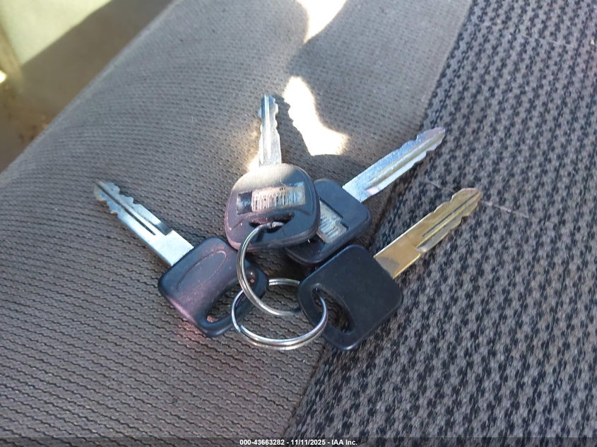 1997 Ford F-150 Standard/Xl/Xlt VIN: 1FTDF172XVNA72279 Lot: 43663282