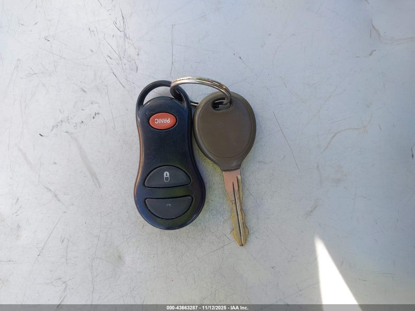 2002 Chrysler Pt Cruiser Touring VIN: 3C4FY58B72T369577 Lot: 43663287