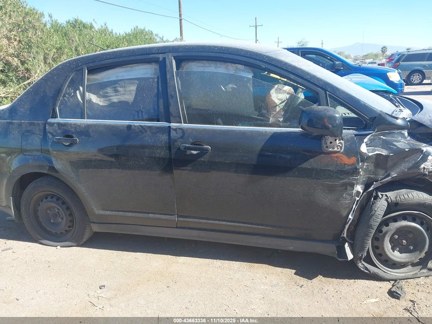 2007 Nissan Versa 1.8S VIN: 3N1BC11E37L438334 Lot: 43663336