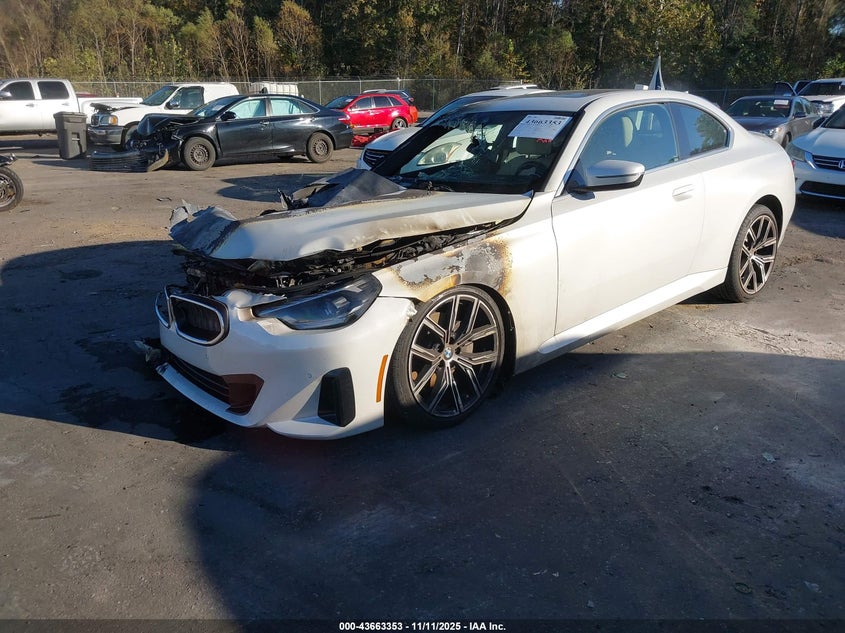 3MW23CM06P8D46448 2023 BMW 2ER photo no. 2