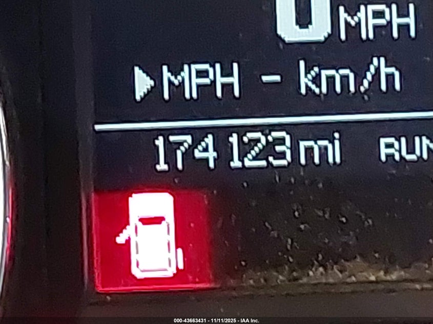 2014 Chrysler Town & Country Touring VIN: 2C4RC1BGXER232147 Lot: 43663431